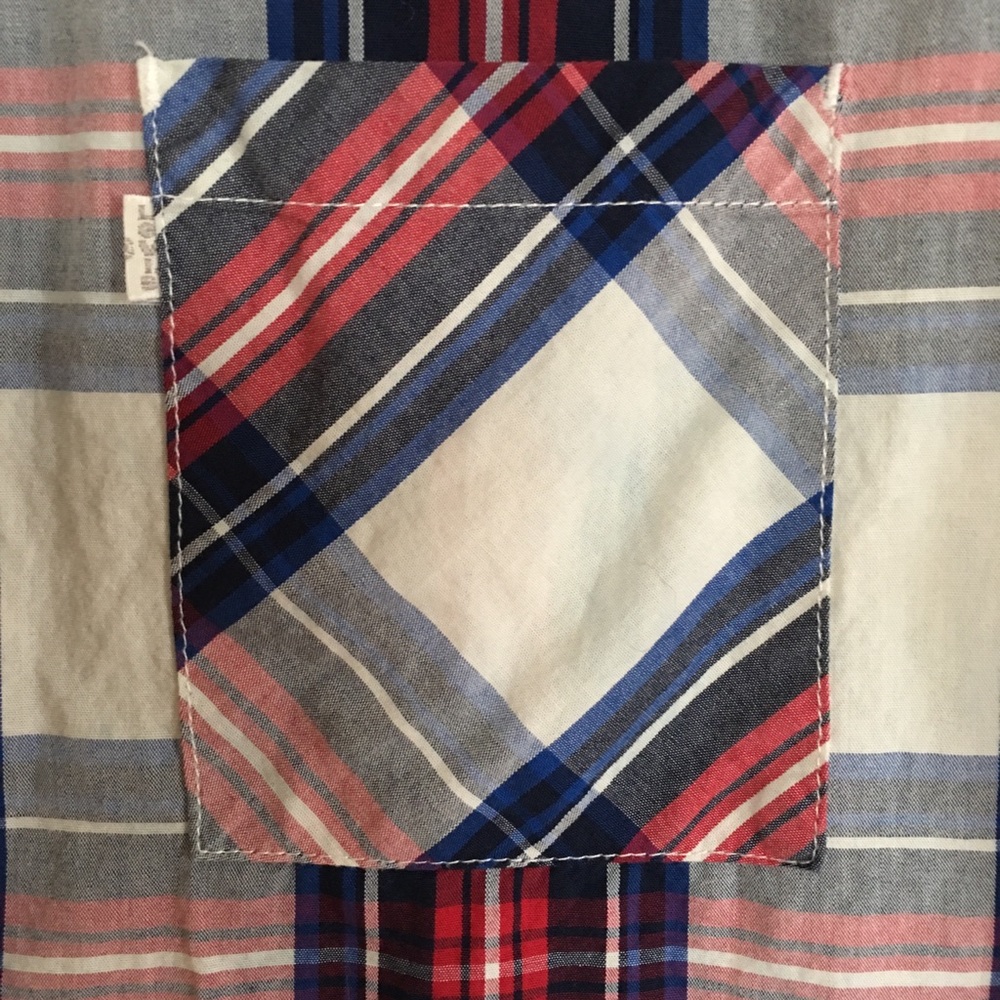 Levi’s Button Down Shirt - image 4